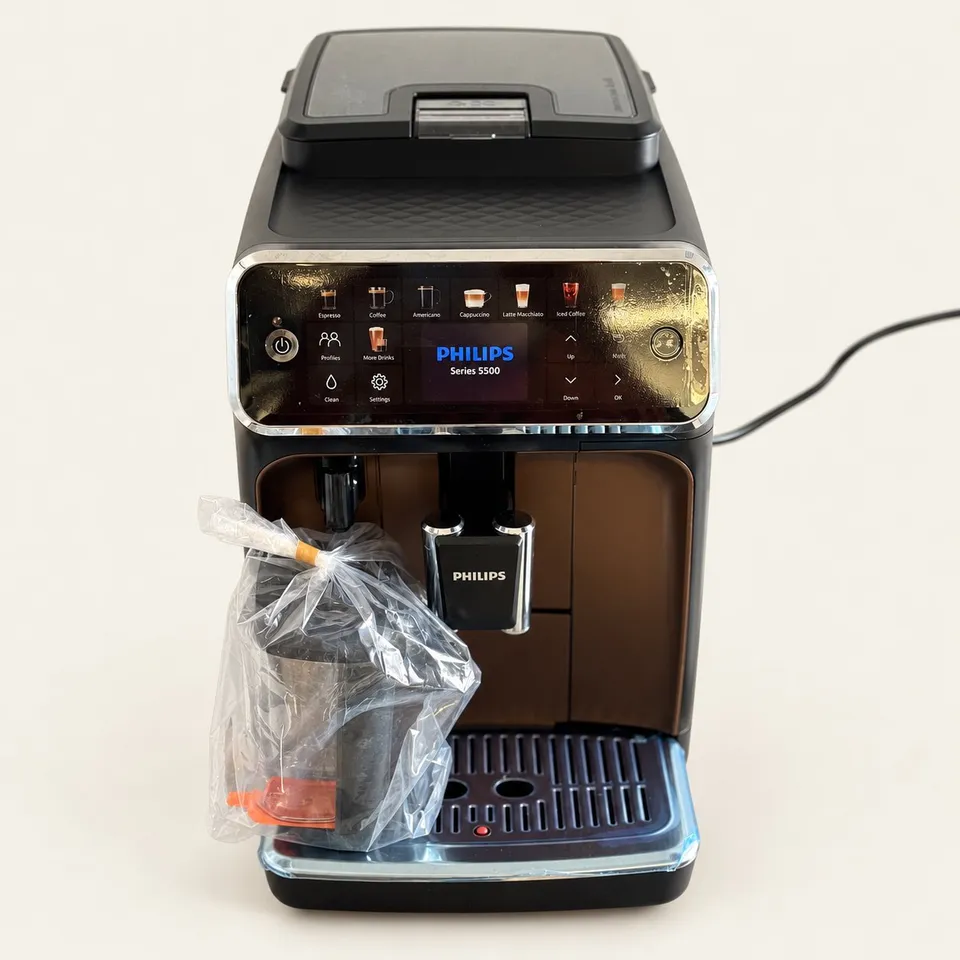 Philips 5500 LatteGo — фото 1